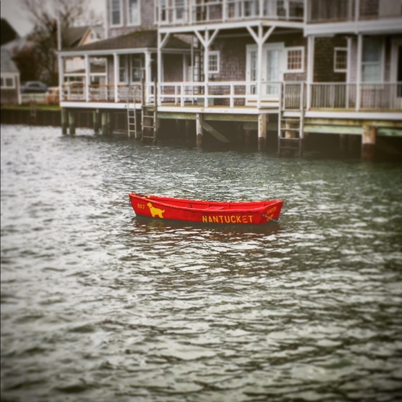 Meet your Posher, Amy - Picture 2 of 2